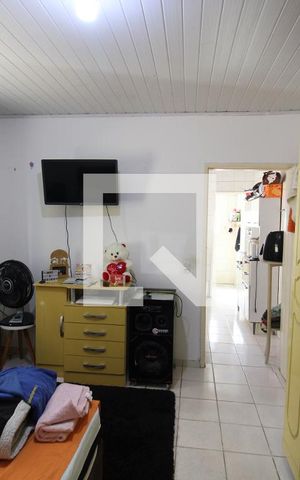 Casa à venda com 384m², 2 quartos e sem vagaCasa 1 - Quarto