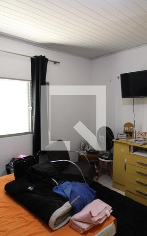 Casa à venda com 384m², 2 quartos e sem vagaCasa 1 - Quarto
