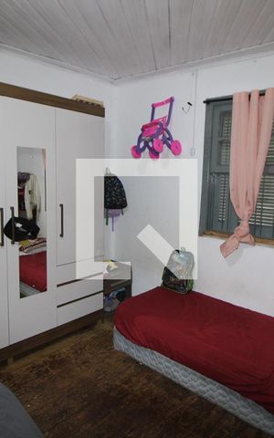 Casa à venda com 384m², 2 quartos e sem vagaCasa 2 - Quarto 1