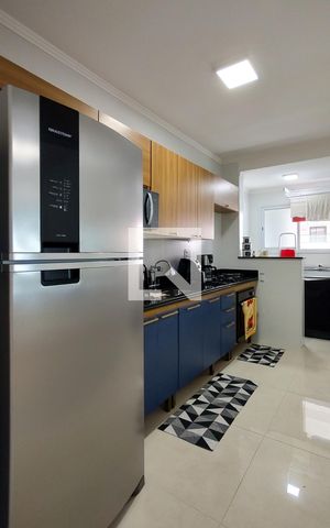 Apartamento para alugar com 81m², 2 quartos e 2 vagas Apartamento para alugar com 81m², 2 quartos e 2 vagasCozinha