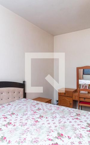 Casa à venda com 222m², 5 quartos e 5 vagas Casa à venda com 222m², 5 quartos e 5 vagasQuarto 2 - Casa 1