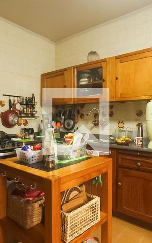 Apartamento à venda com 169m², 3 quartos e 2 vagas Apartamento à venda com 169m², 3 quartos e 2 vagasCozinha