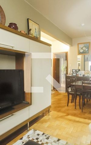 Apartamento à venda com 169m², 3 quartos e 2 vagas Apartamento à venda com 169m², 3 quartos e 2 vagasSala