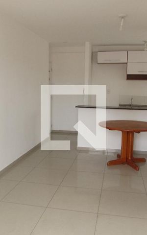 Apartamento para alugar com 74m², 3 quartos e 2 vagasSala
