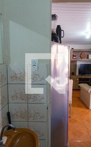 Casa à venda com 432m², 2 quartos e 2 vagas Casa à venda com 432m², 2 quartos e 2 vagasBanheiro 2