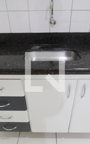 Apartamento para alugar com 42m², 1 quarto e 1 vagaCozinha - Armários