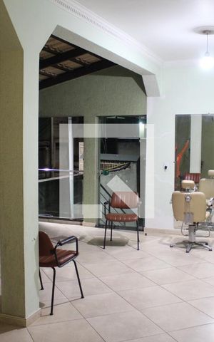 Casa à venda com 585m², 5 quartos e 4 vagasVaranda