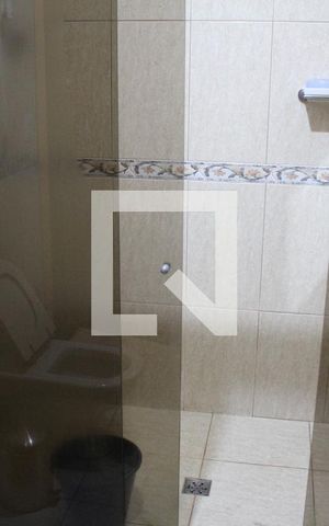 Casa à venda com 585m², 5 quartos e 4 vagasBanheiro 1