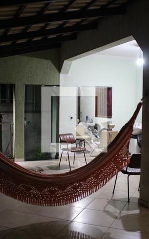 Casa à venda com 585m², 5 quartos e 4 vagasVaranda