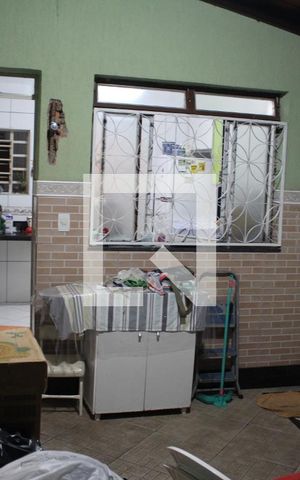 Casa à venda com 585m², 5 quartos e 4 vagasÁrea de Serviço