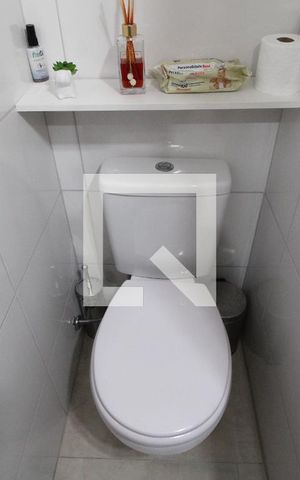 Casa de condomínio à venda com 53m², 2 quartos e 1 vagaLavabo
