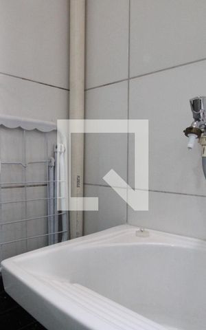 Casa de condomínio à venda com 53m², 2 quartos e 1 vagaÁrea de Serviço