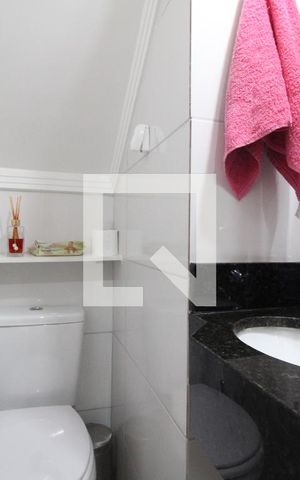 Casa de condomínio à venda com 53m², 2 quartos e 1 vagaLavabo
