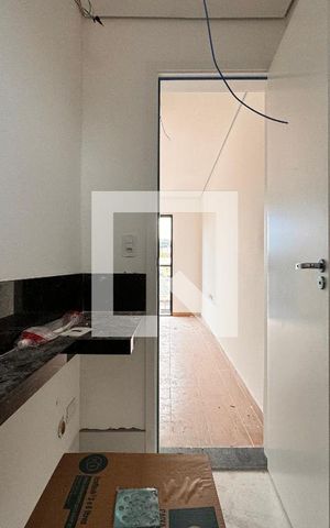 Apartamento à venda com 100m², 2 quartos e 1 vaga Apartamento à venda com 100m², 2 quartos e 1 vagaBanheiro da Suíte 1