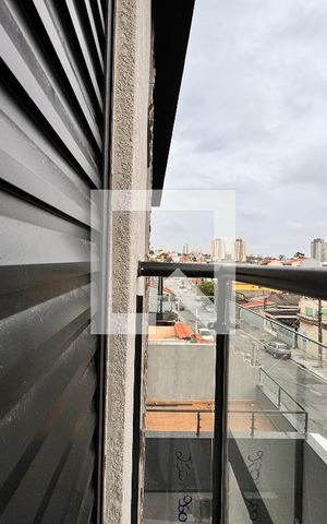 Apartamento à venda com 100m², 2 quartos e 1 vaga Apartamento à venda com 100m², 2 quartos e 1 vagaSacada