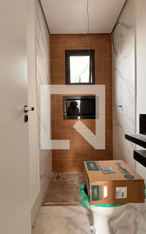 Apartamento à venda com 100m², 2 quartos e 1 vaga Apartamento à venda com 100m², 2 quartos e 1 vagaBanheiro da Suíte