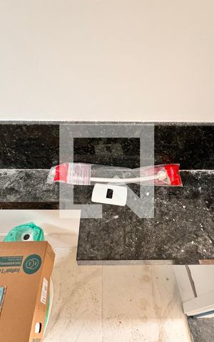 Apartamento à venda com 100m², 2 quartos e 1 vaga Apartamento à venda com 100m², 2 quartos e 1 vagaBanheiro da Suíte 1