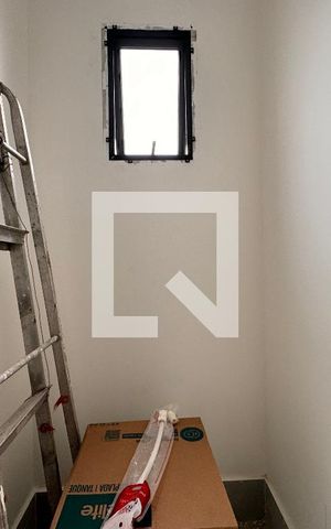 Apartamento à venda com 100m², 2 quartos e 1 vaga Apartamento à venda com 100m², 2 quartos e 1 vagaBanheiro de serviço