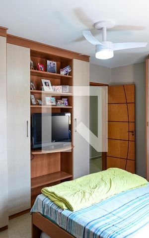 Casa à venda com 198m², 3 quartos e 2 vagas Casa à venda com 198m², 3 quartos e 2 vagasQuarto 2