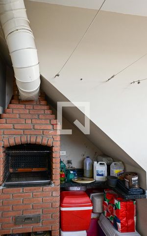 Casa à venda com 198m², 3 quartos e 2 vagas Casa à venda com 198m², 3 quartos e 2 vagasGaragem/Churrasqueira