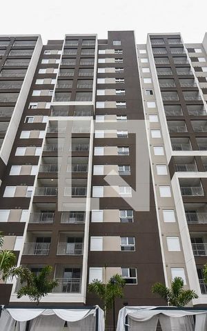 Studio para alugar com 27m², 1 quarto e sem vaga Studio para alugar com 27m², 1 quarto e sem vagaFachada