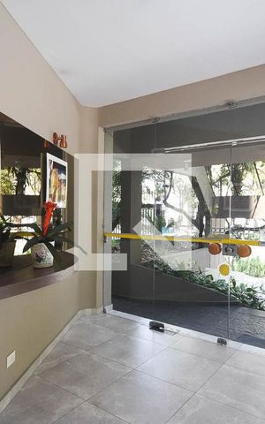 Apartamento à venda com 79m², 2 quartos e 1 vaga Apartamento à venda com 79m², 2 quartos e 1 vagaHall Social
