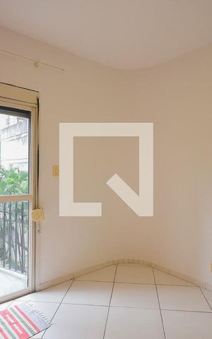 Apartamento à venda com 79m², 2 quartos e 1 vaga Apartamento à venda com 79m², 2 quartos e 1 vagaSuíte