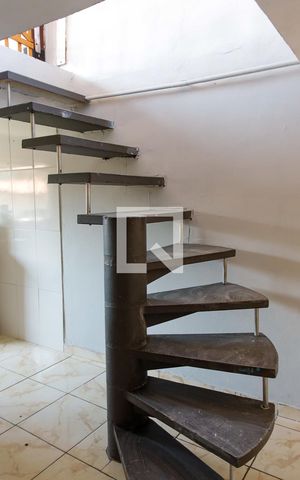 Casa à venda com 142m², 3 quartos e 1 vaga Casa à venda com 142m², 3 quartos e 1 vagaÁrea comum