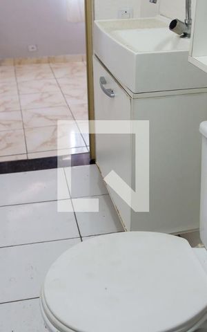 Casa à venda com 142m², 3 quartos e 1 vaga Casa à venda com 142m², 3 quartos e 1 vagaBanheiro da Suíte 3