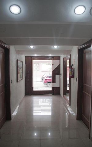 Apartamento à venda com 83m², 2 quartos e 1 vagaHall de entrada