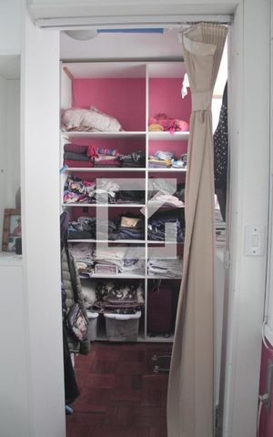 Apartamento à venda com 83m², 2 quartos e 1 vagaCloset da suíte