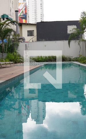 Studio para alugar com 27m², 1 quarto e sem vagaPiscina