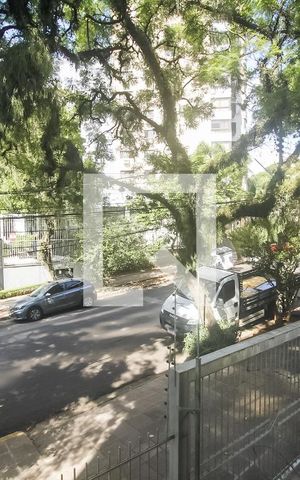Apartamento à venda com 174m², 3 quartos e 2 vagas Apartamento à venda com 174m², 3 quartos e 2 vagasVista