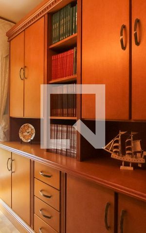 Apartamento à venda com 174m², 3 quartos e 2 vagas Apartamento à venda com 174m², 3 quartos e 2 vagasGabinete