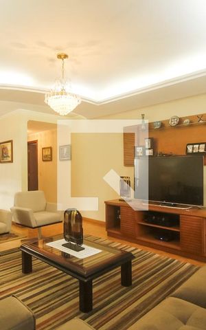 Apartamento à venda com 174m², 3 quartos e 2 vagas Apartamento à venda com 174m², 3 quartos e 2 vagasSala