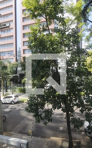 Apartamento à venda com 174m², 3 quartos e 2 vagas Apartamento à venda com 174m², 3 quartos e 2 vagasVista