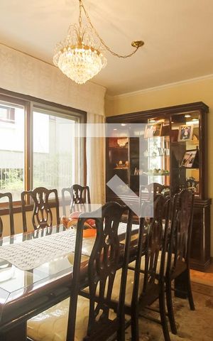 Apartamento à venda com 174m², 3 quartos e 2 vagas Apartamento à venda com 174m², 3 quartos e 2 vagasSala