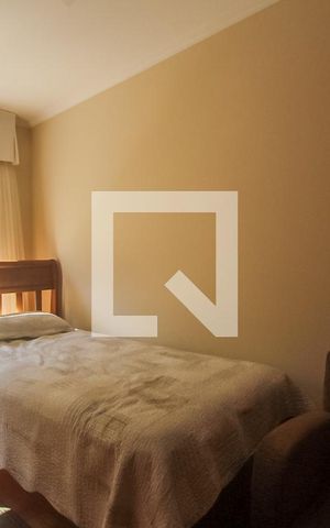 Apartamento à venda com 174m², 3 quartos e 2 vagas Apartamento à venda com 174m², 3 quartos e 2 vagasQuarto 1