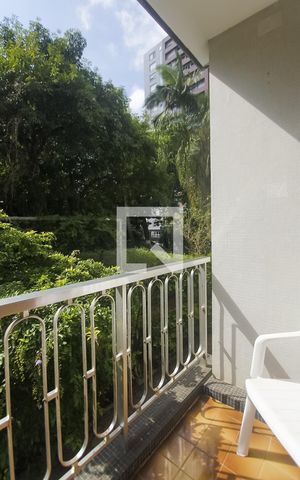 Apartamento à venda com 174m², 3 quartos e 2 vagas Apartamento à venda com 174m², 3 quartos e 2 vagasSacada