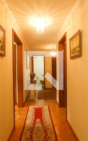Apartamento à venda com 174m², 3 quartos e 2 vagas Apartamento à venda com 174m², 3 quartos e 2 vagasCorredor