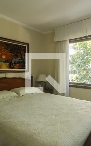 Apartamento à venda com 174m², 3 quartos e 2 vagas Apartamento à venda com 174m², 3 quartos e 2 vagasSuite