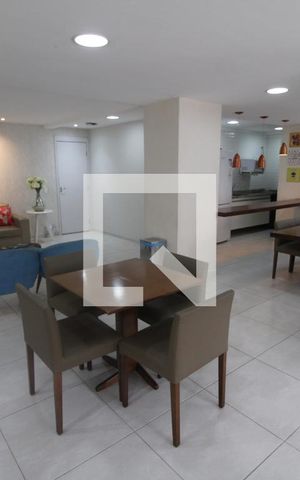 Apartamento à venda com 62m², 2 quartos e 1 vagaÁrea Comum