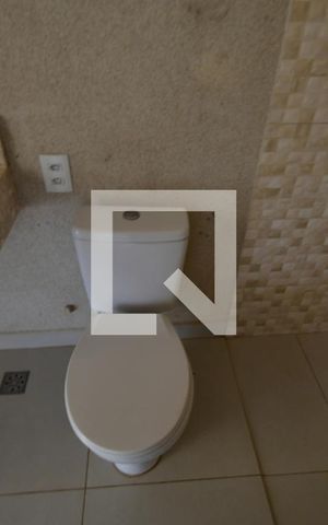 Casa à venda com 240m², 4 quartos e 1 vagaBanheiro Suíte