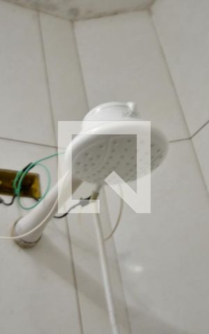 Casa à venda com 240m², 4 quartos e 1 vagaBanheiro