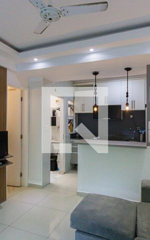 Casa de condomínio para alugar com 91m², 3 quartos e 1 vaga Casa de condomínio para alugar com 91m², 3 quartos e 1 vagaSala
