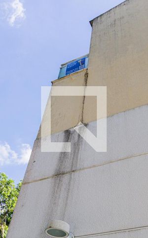 Casa de condomínio para alugar com 91m², 3 quartos e 1 vaga Casa de condomínio para alugar com 91m², 3 quartos e 1 vagaFachada