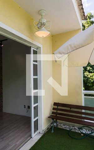 Casa de condomínio para alugar com 91m², 3 quartos e 1 vaga Casa de condomínio para alugar com 91m², 3 quartos e 1 vagaVaranda da Suíte