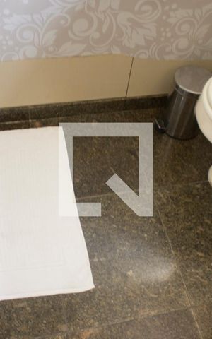 Studio para alugar com 40m², 1 quarto e 1 vaga Studio para alugar com 40m², 1 quarto e 1 vagaBanheiro