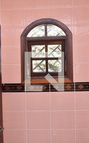 Casa à venda com 176m², 3 quartos e 2 vagasBanheiro 3