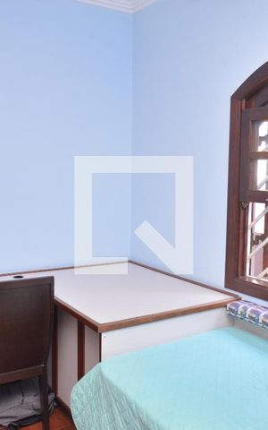 Casa à venda com 176m², 3 quartos e 2 vagasQuarto 2